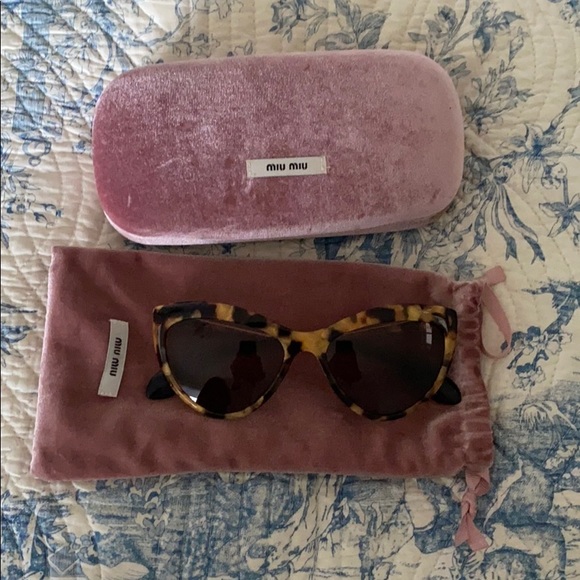 Miu Miu Tortoise Shell Authentic Sunglasses - Picture 6 of 14